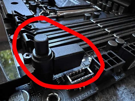 pcie slot q release.